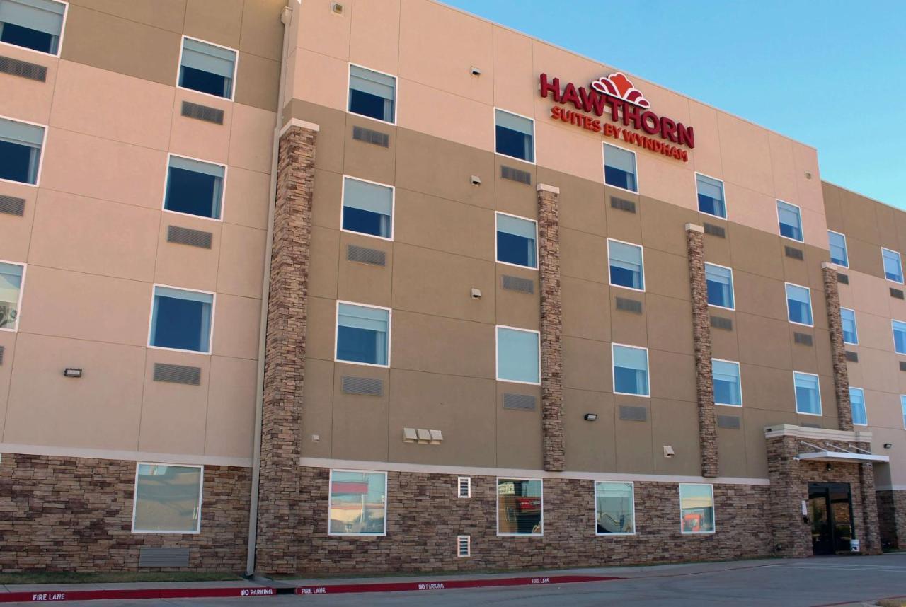 Hotel Hawthorn Extended By Wyndham Airport 2*